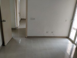 Room in 2 BHK Apartment at RAS Palm Residency, Sector 76 – for Sale