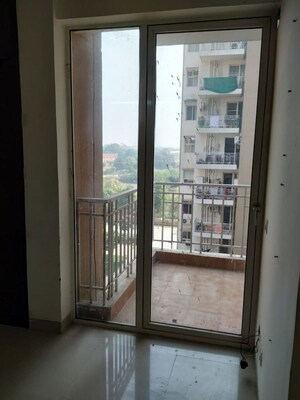 2 BHK Apartment For Sale in RAS Palm Residency, Sector 76