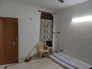 Living Room in 3 BHK Builder Floor at RWA Apartments Sector 52, Sector 52 – for Rent