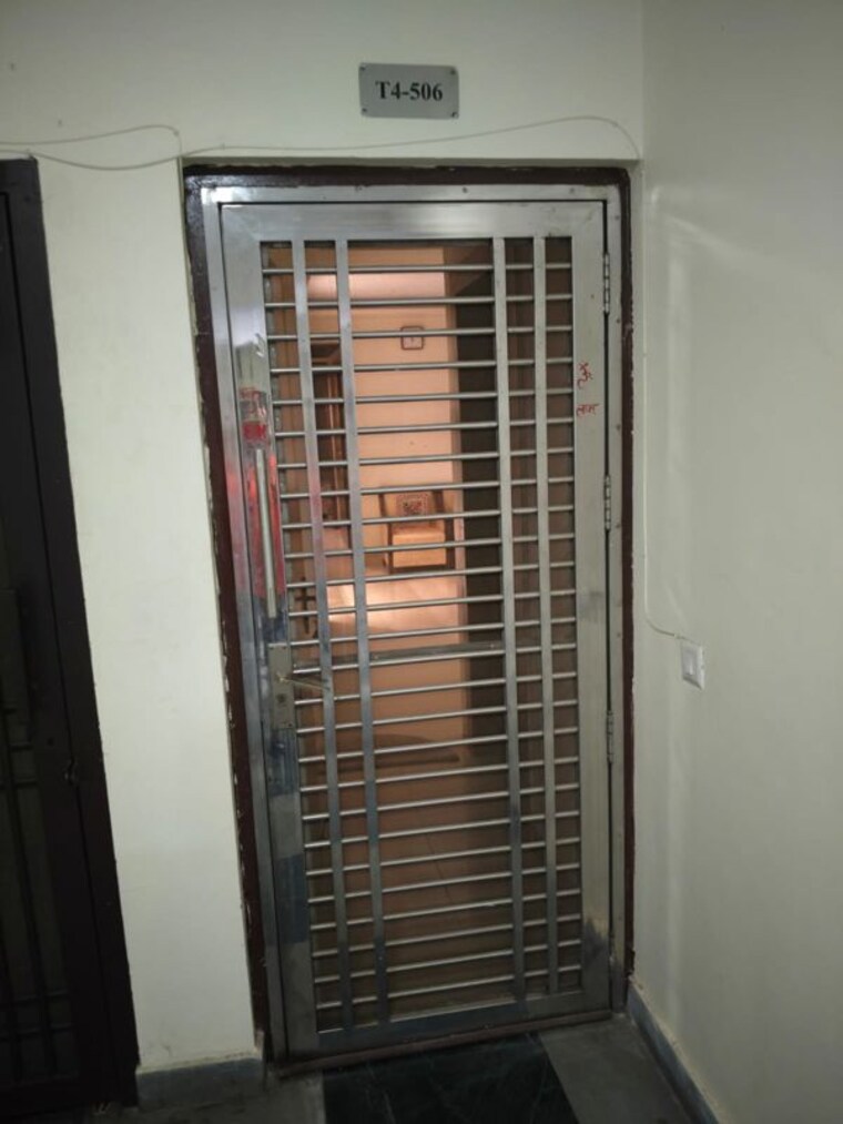 undefined, puri-pratham 3 Bedroom 1450 Sq.Ft. Apartment In Sector 84 Faridabad 10431309