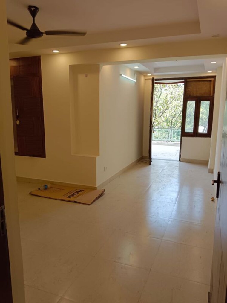 Dinning Area, amar colony 2 Bedroom 1009 Sq.Ft. Builder Floor In Amar Colony Delhi 10438566