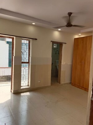 2 BHK Builder Floor For Rent in Amar Colony