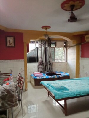 Bedroom in 1 BHK Apartment at Kurla West – for Rent
