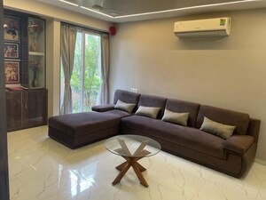 Living Room in 5 BHK Villa at Jahangirabad – for Rent