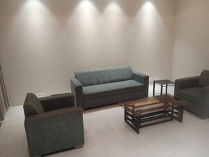 Living Room in 5 BHK Independent House at Sector 27 – for Rent