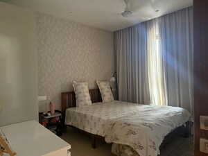 Bedroom in 2 BHK Apartment at Hiranandani Highland, Powai – for Rent
