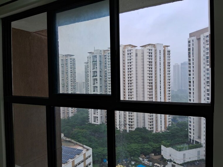 Room, lodha-crown-quality-homes 1 Bedroom 380 Sq.Ft. Apartment In Majiwada Thane 10438616