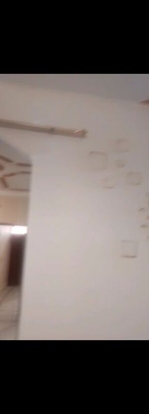 Room in 2 BHK Builder Floor at Sector 15 – for Rent