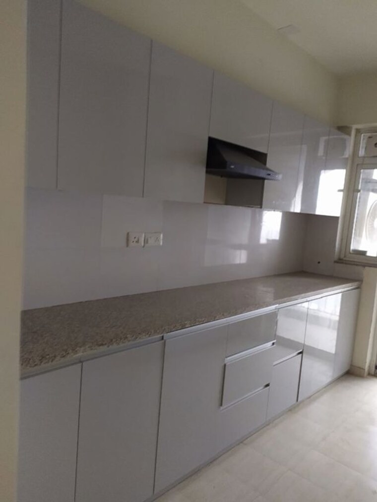 Kitchen, dlf-regal-gardens  1750 Sq.Ft. Apartment In Sector 90 Gurgaon 10438552