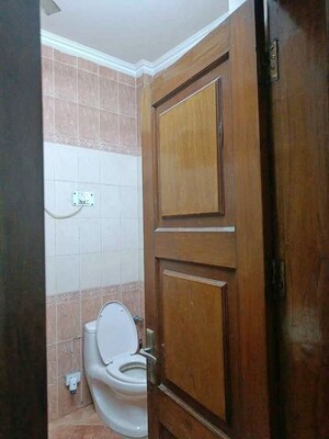 Bathroom in 2 BHK Builder Floor at Malviya Nagar – for Rent