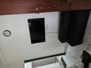 Furnished Amenities in 2 BHK Apartment at Ram Janki Apartment, Vile Parle East – for Rent