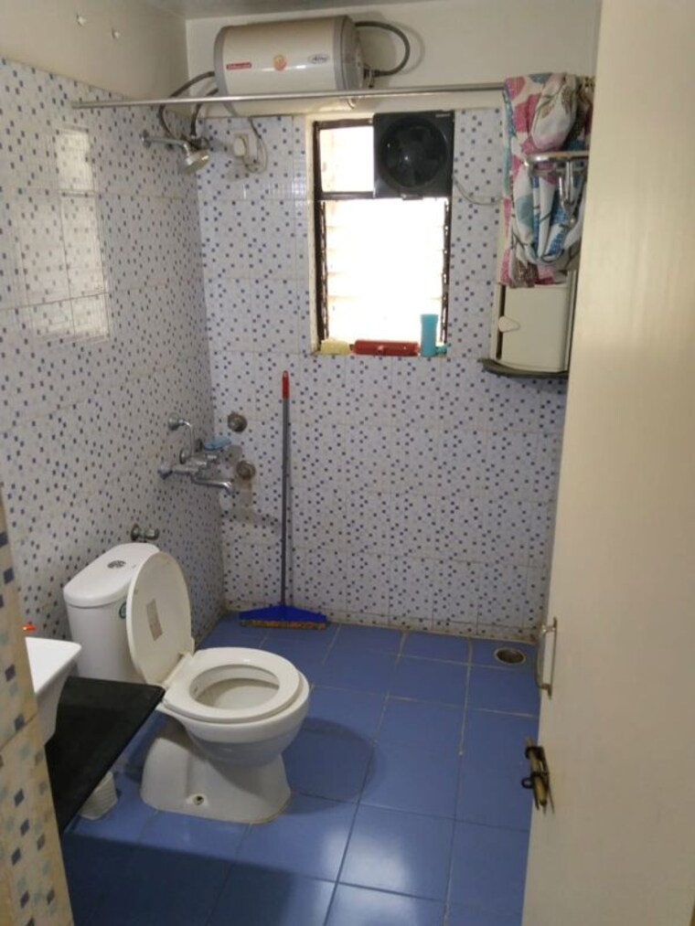 Bathroom, dsk-akash-ganga 3 Bedroom 1200 Sq.Ft. Apartment In Aundh Pune 10438768