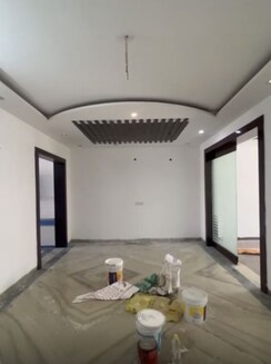3 BHK + Servant Room Independent House For Rent in Sector 26
