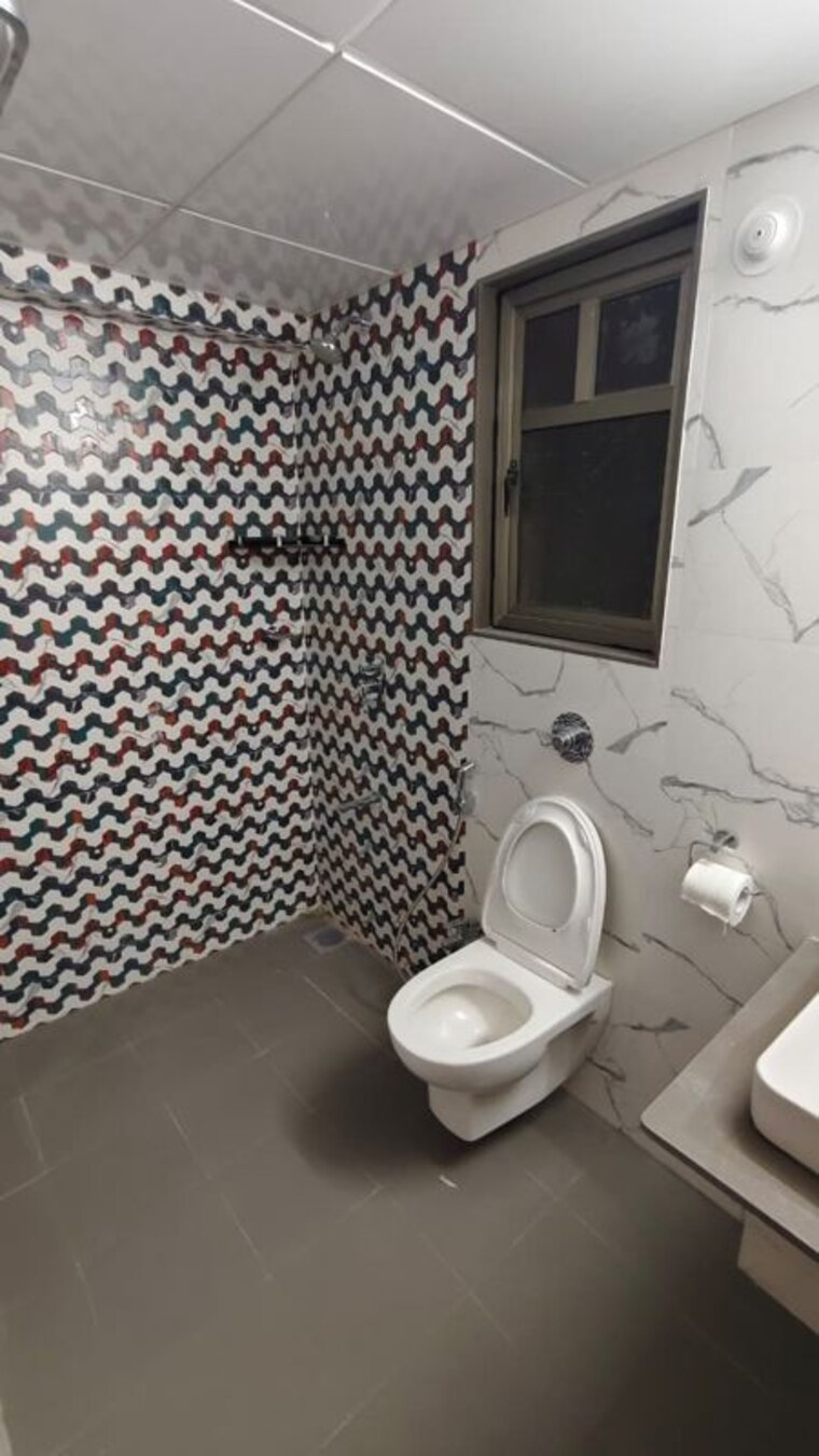 Bathroom, gulmohar-queenstown-kharadi 2 Bedroom 850 Sq.Ft. Apartment In Kharadi Pune 10438836