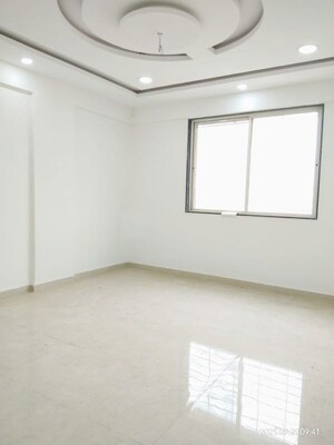 Room in 3 BHK Apartment at Kalpataru Nagar – for Rent