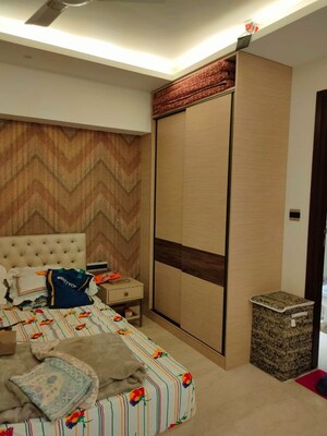 Team Area in 1.5 BHK Apartment at Omkar Vive, Kurla – for Rent