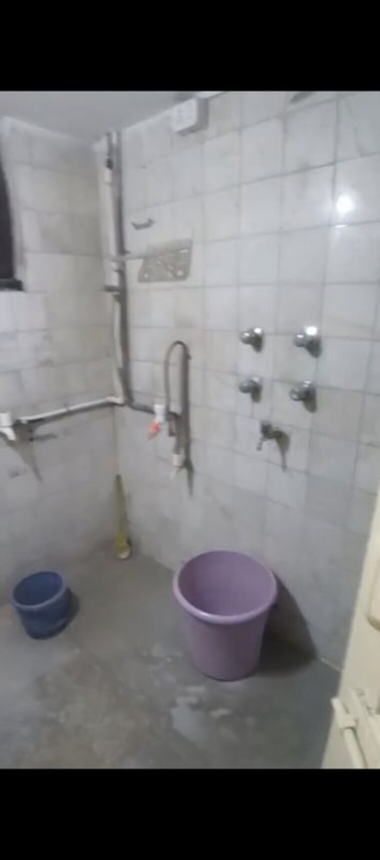 Bathroom, kumar-urban-kk-market 1 Bedroom 500 Sq.Ft. Apartment In Dhankawadi Pune 10438868