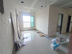 Room in 2 BHK Apartment at Triumph Swastik, Malad West – for Rent