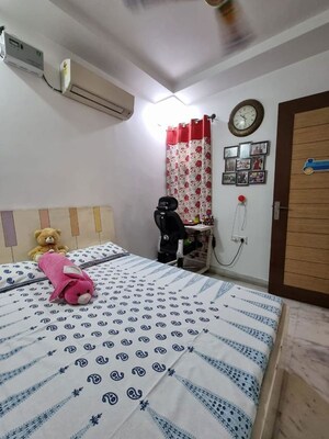 Bedroom in 2 BHK Builder Floor at Subhash Nagar – for Rent