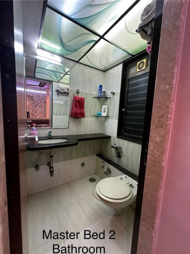Bathroom, atul-blue-orbit 3 Bedroom 1100 Sq.Ft. Apartment In Malad West Mumbai 10438906