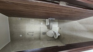Bathroom in 3.5 BHK Apartment at BPTP Discovery Park, Sector 80 – for Sale