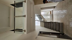 Kitchen in 3.5 BHK Apartment at BPTP Discovery Park, Sector 80 – for Sale