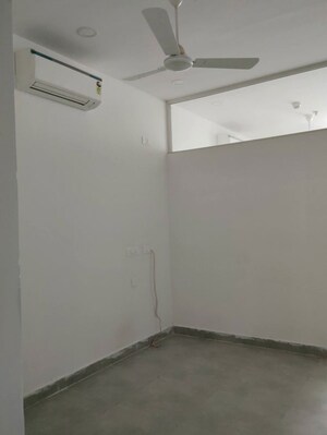 Room in 1 BHK Apartment at DAH Greentech NX One, Tech Zone 4 Greater Noida – for Rent