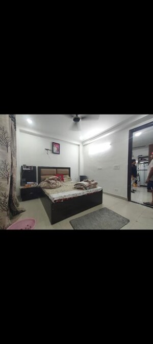Living Room in 2 BHK Apartment at Sector 10a – for Rent