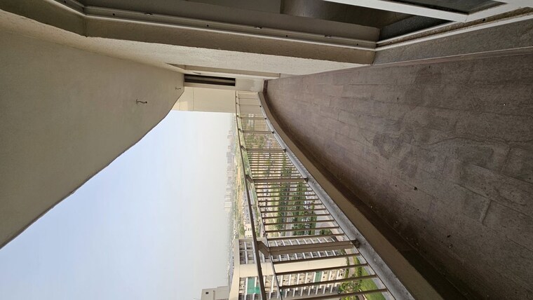 Balcony, bptp-discovery-park 3.5 Bedroom 3550 Sq.Ft. Apartment In Sector 80 Faridabad 10438935