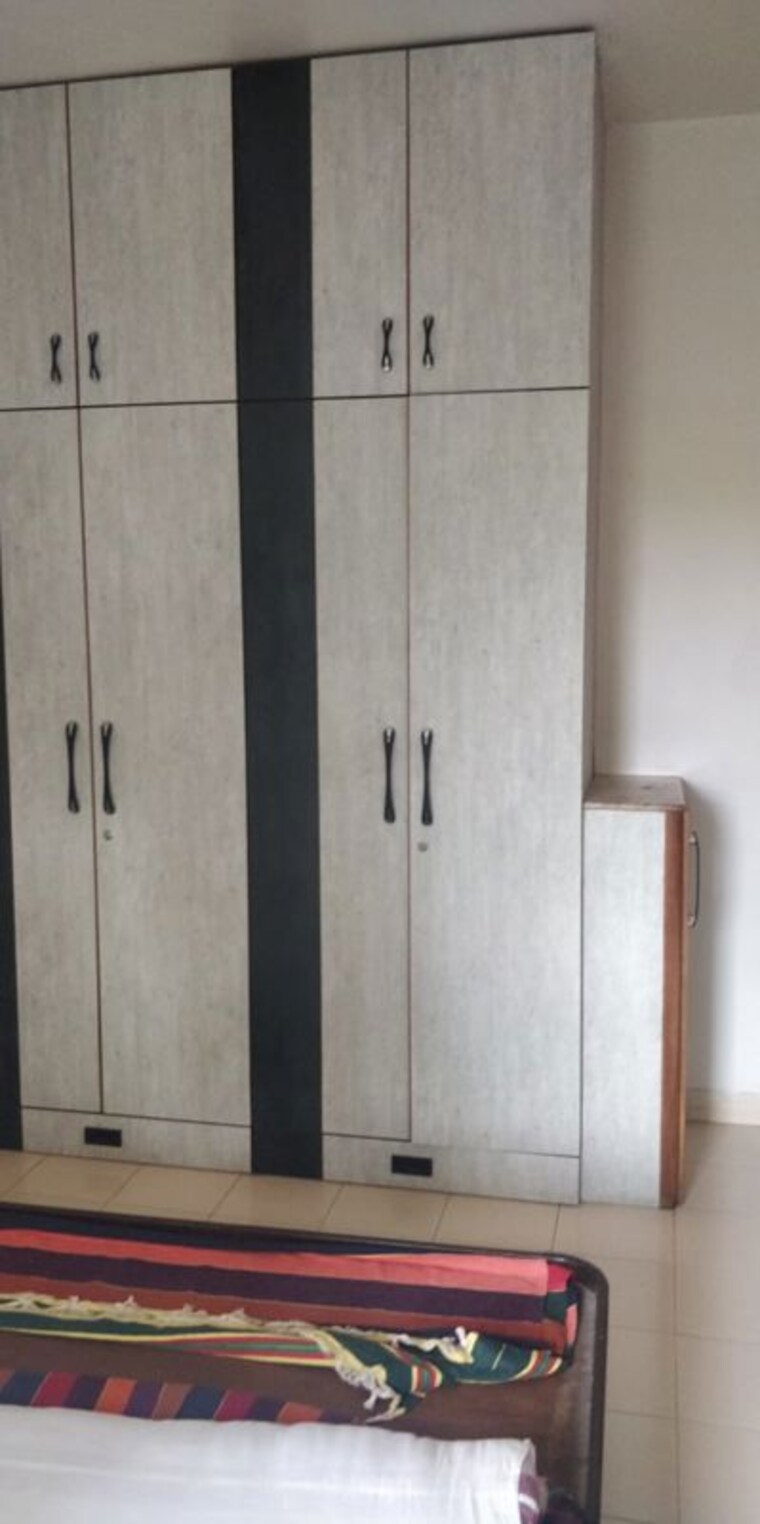 Bathroom, mantri-avenue-1-chs 2 Bedroom 850 Sq.Ft. Apartment In Pashan Pune 10438971