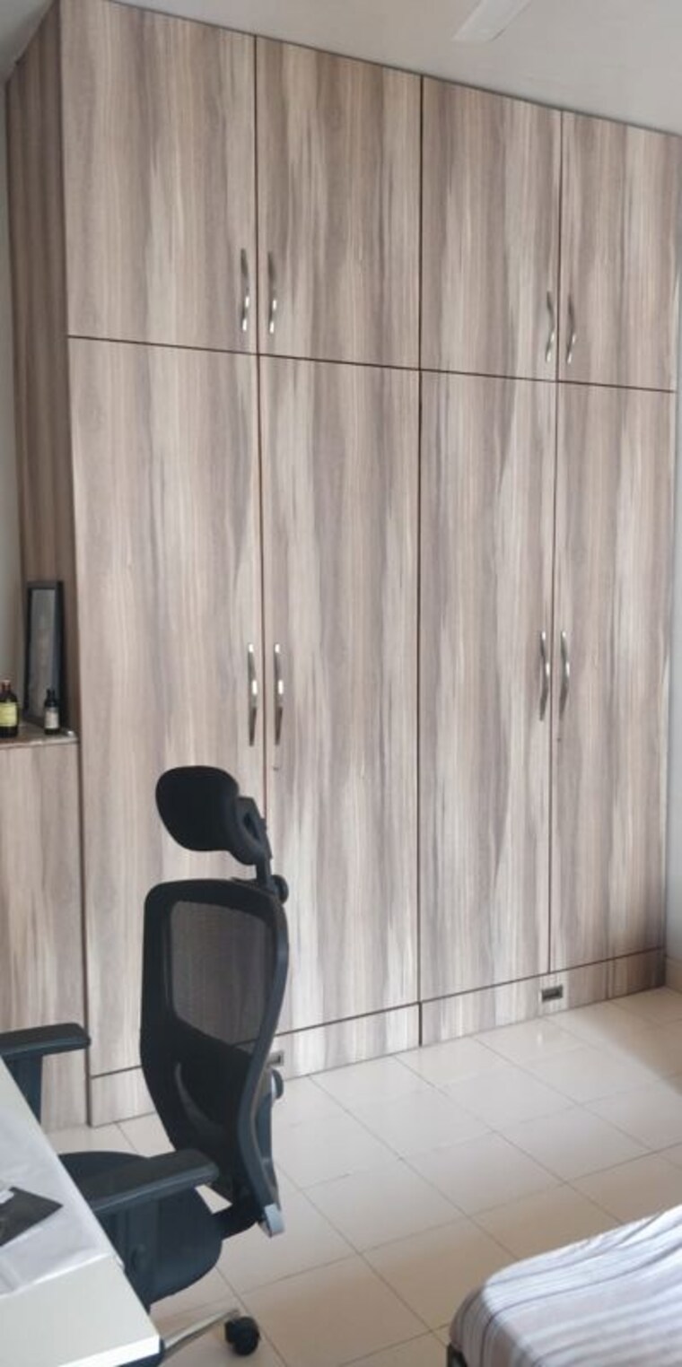 Bathroom, mantri-avenue-1-chs 2 Bedroom 850 Sq.Ft. Apartment In Pashan Pune 10438971