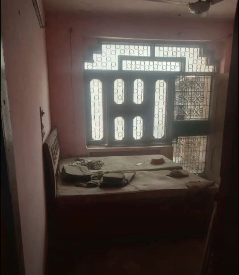 Bedroom, rohini sector 8 2 Bedroom 300 Sq.Ft. Villa In Rohini Sector 8 Delhi 10438979