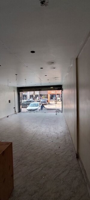 Parking in  Showroom at Pandri – for Rent
