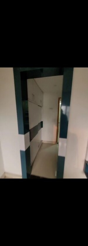 Furnished Amenities in 3.5 BHK Builder Floor at Model Town – for Sale