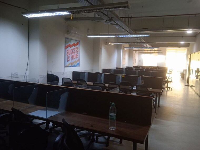 Team Area, sector 10 Commercial Office Space 234 Sq.Ft. In Sector 10 Noida 10438999