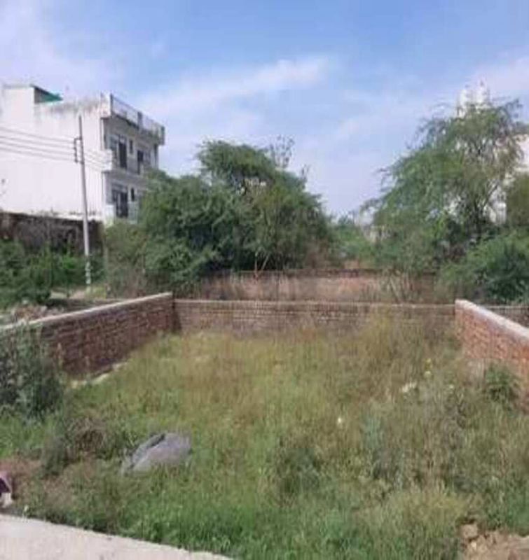 Plot For Sale in New Palam Vihar