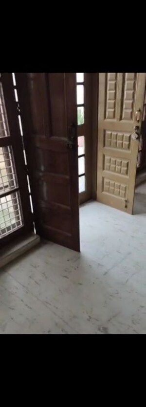Living Room in 3.5 BHK Independent House at Sector 15 – for Rent