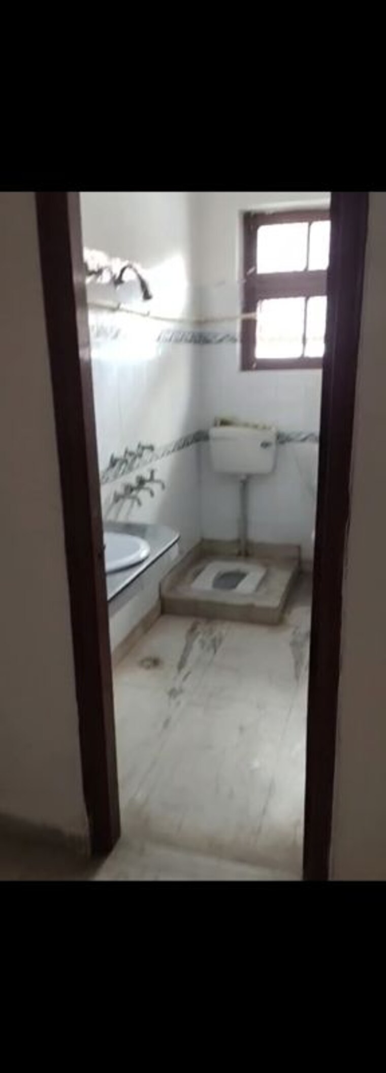 Bathroom, sector 15 3.5 Bedroom 4000 Sq.Ft. Independent House In Sector 15 Sonipat 10439051