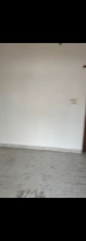 Room in 3.5 BHK Independent House at Sector 15 – for Rent