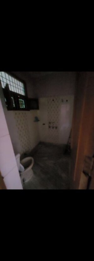 Bathroom in 2 BHK Builder Floor at Sector 15 – for Rent