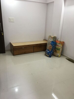 Living Room in 3 BHK Apartment at Belvalkar Kalpak CHS, Dahanukar Colony – for Rent