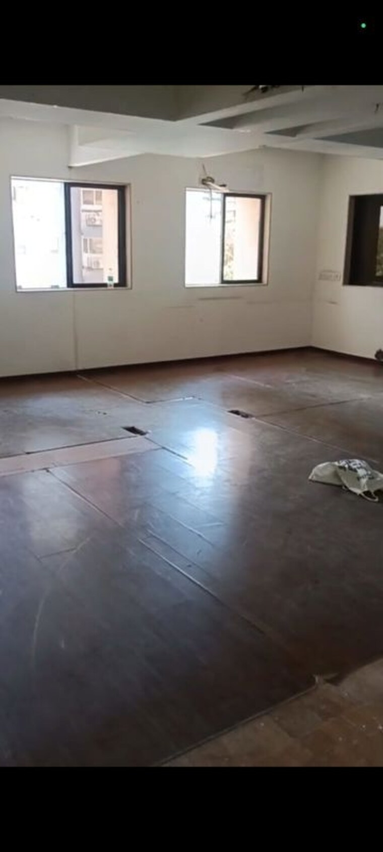 Room, dalamal-house Commercial Office Space 850 Sq.Ft. In Nariman Point Mumbai 10439065