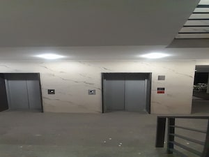Room in 4 BHK Builder Floor at Palam Vihar – for Sale