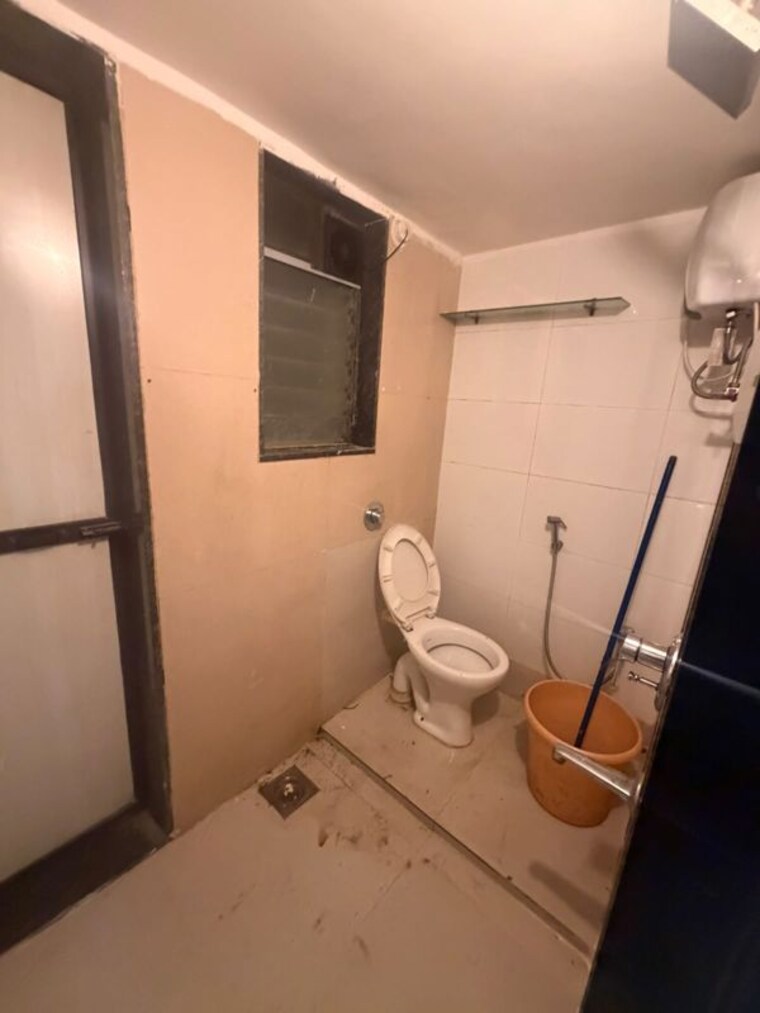 Bathroom, shree-tirupati-siddeshwar-gardens-villa 2 Bedroom 700 Sq.Ft. Apartment In Dhokali Thane 10439093