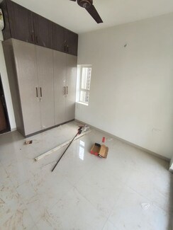 2 BHK + Pooja Room Apartment For Rent in Lodha Amara