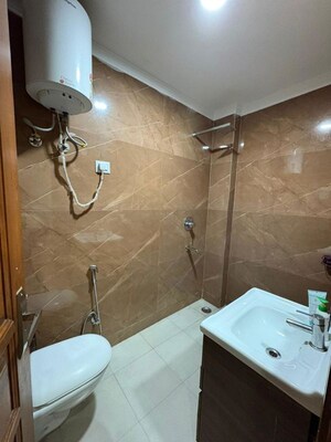 Bathroom in 1 BHK Builder Floor at Saket – for Rent