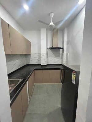 Kitchen in 1 BHK Builder Floor at Malviya Nagar – for Rent