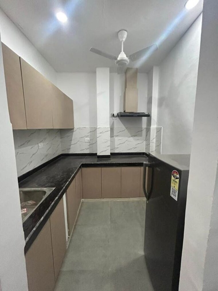 Kitchen, malviya nagar 1 Bedroom 30 Sq.Yd. Builder Floor In Malviya Nagar Delhi 10438832
