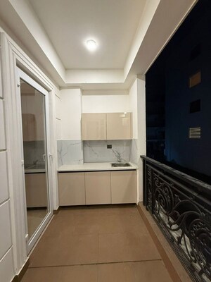 Bathroom in 3 BHK Apartment at Raj One Good Earth, Sector 71 – for Rent