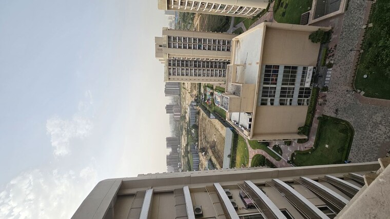 Balcony, bptp-discovery-park 3.5 Bedroom 3550 Sq.Ft. Apartment In Sector 80 Faridabad 10439026
